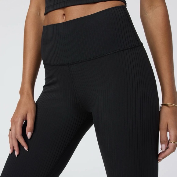 NWOT Vuori Inversion Rib Legging - Picture 2 of 9